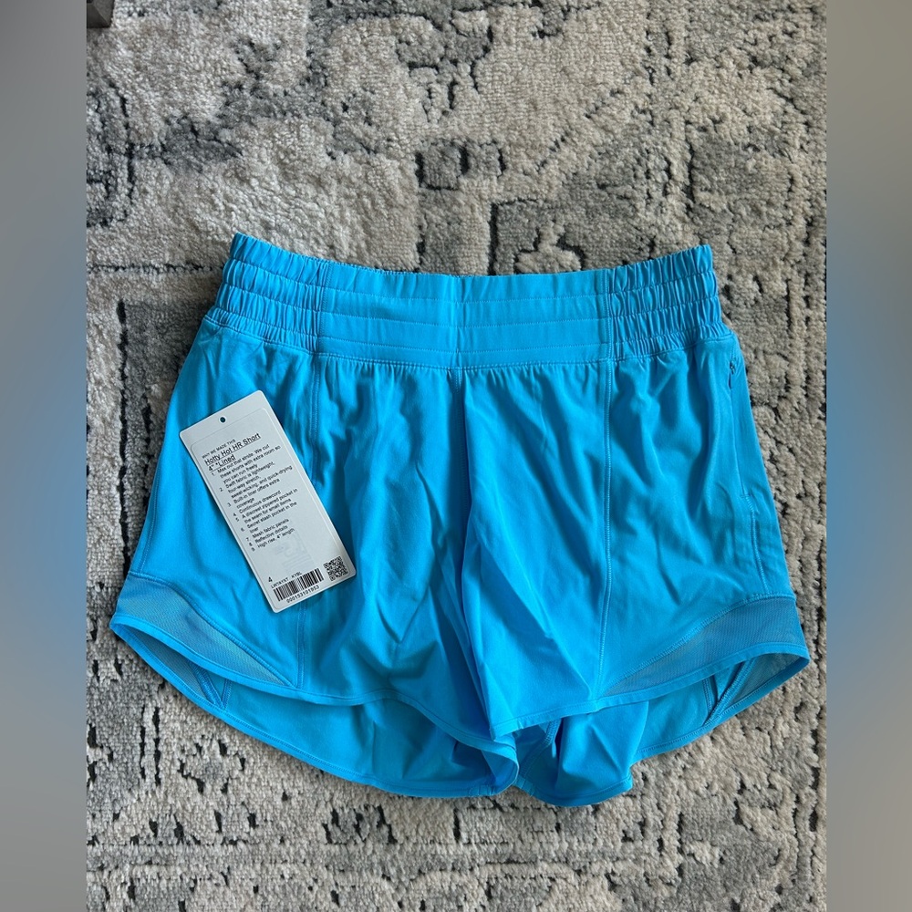 Lululemon Hotty Hot Short - Picture 2 of 10